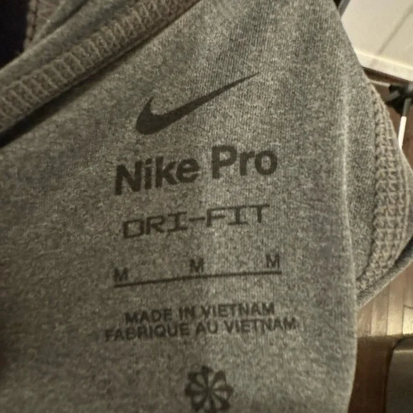 Nike Pro Kids Grey Shorts - Picture 2 of 4